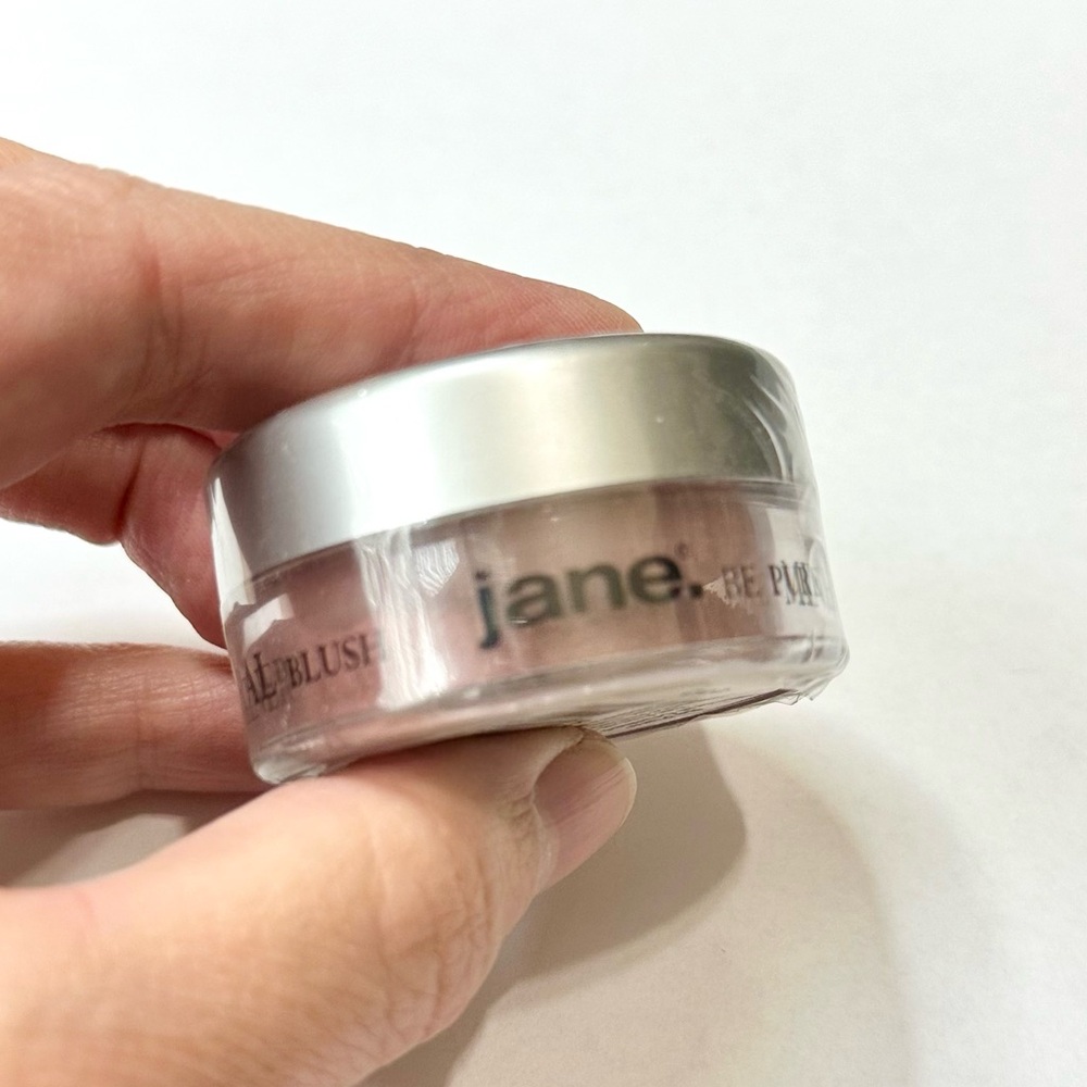 Jane Be Pure Mineral Crushed Blush - Talc, Oil, and Fragrance Free NWT - 04 Plum